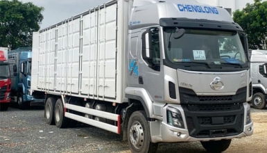 Giá Chenglong H5 260Hp 13.5 Tấn Kín Cont 3CH 9m9