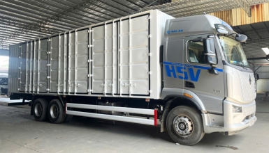 Giá Chenglong H5V 6x2 310Hp 14 Tấn Thùng Kín Cont 3CH 9m9