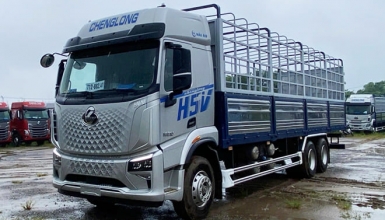 Giá Chenglong H5V 6x4 310Hp 13.8 Tấn Thùng Mui Bạt 9m9