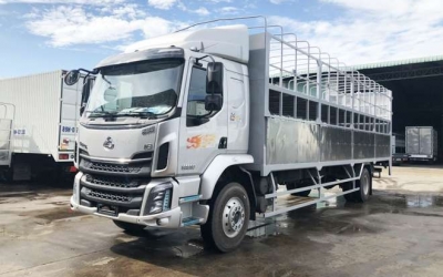 Xe Chở Mô Tô Xe Máy Chenglong M3 6.4 Tấn Thùng 9m8