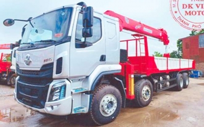 Chenglong H5 4 Chân 11 Tấn Gắn Cần Cẩu ATOM 12 Tấn