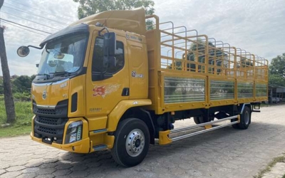 Chenglong M3 180Hp 8.3 Tấn Thùng Mui Bat 9m9