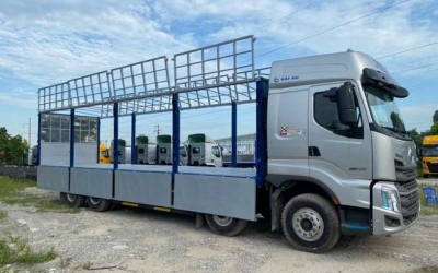 Chenglong H7 4 Chân 17.4 Tấn Mui Bạt Pallet 9m7