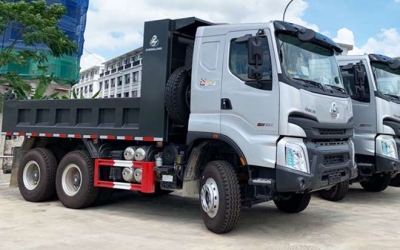 Xe Ben Chenglong 3 Chân Cầu Dầu 7.5 Khối