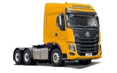 Xe Đầu Kéo 2 Cầu Chenglong H7 410Hp