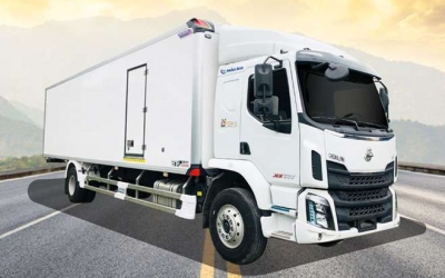 Chenglong M3 200Hp 8 Tấn Thùng Bảo Ôn 8m