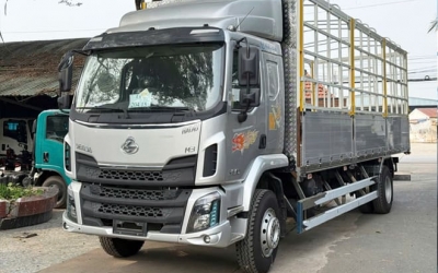 Chenglong M3 200Hp 8.4 Tấn Mui Bạt Bửng Nhôm 8m2