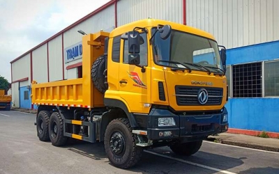 Xe Ben 3 Chân Dongfeng