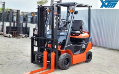 Xe Nâng Điện Toyota 1.5 Tấn
