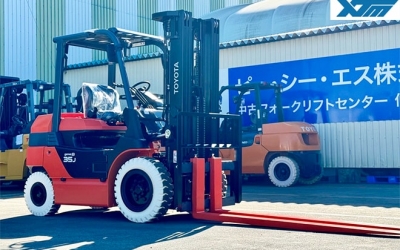 Xe Nâng Điện Toyota 3.5 Tấn