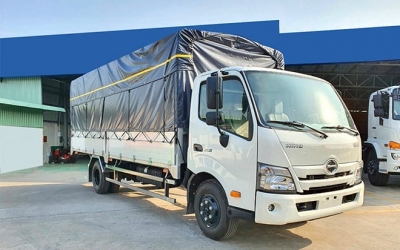 Xe Tải 5 Tấn Hino XZU730