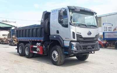 Xe Ben Chenglong 3 Chân Cầu Láp 10.5 Khối