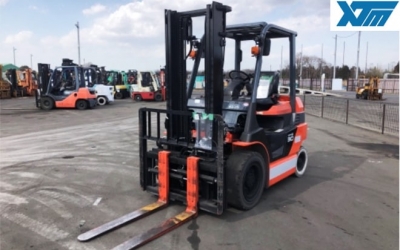 Xe Nâng Điện Toyota 3 Tấn