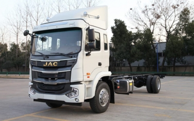 Xe Tải 2 Chân 8 Tấn Jac A5