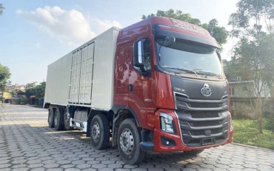 Chenglong H7 5 Chân 20.8 Tấn Thùng Kín Cont 9m6