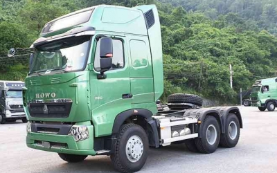 Đầu Kéo 2 Cầu Howo 380Hp