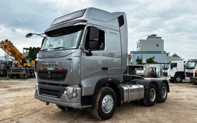 Đầu Kéo 2 Cầu Howo 440Hp