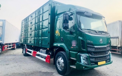 Chenglong M3 170Hp 8.8 Tấn Thùng Kín Cont Bửng Nâng 7m4