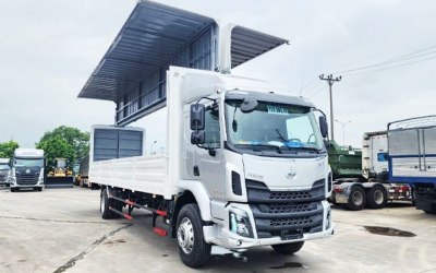 Chenglong M3 200Hp 7 Tấn Thùng Kín Cont Cánh Dơi 9m9