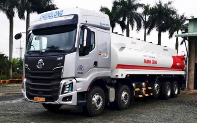 Xe Bồn Chở Xăng Dầu Chenglong H7 350Hp 5 Chân 26 Khối