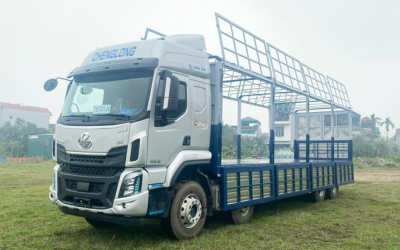Chenglong H5 290Hp 4 Chân 18 Tấn Mui Bạt 9m9