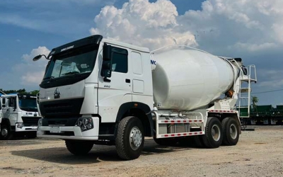 Xe Bồn Trộn Bê Tông Howo 12 Khối