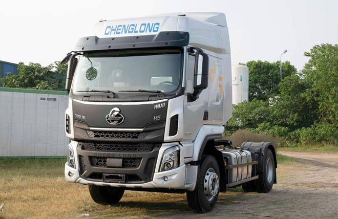 Giá Đầu Kéo 1 Cầu Chenglong H5 FlexX 360Hp