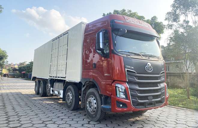 Chenglong H7 360Hp 5 Chân 20.8 Tấn Kín Cont 1CH 9m6