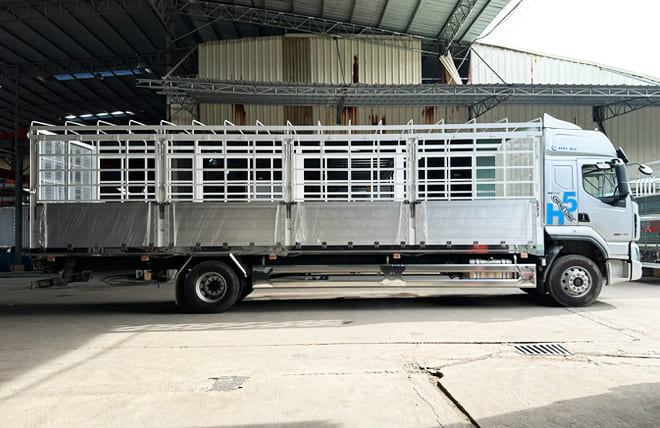 Vì sao Chenglong H5 240Hp là mẫu xe nhiều doanh nghiệp lựa chọn?