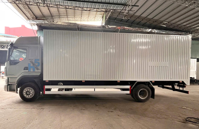 Thùng kín Cont 8m3 có kích thước cụ thể bao nhiêu?