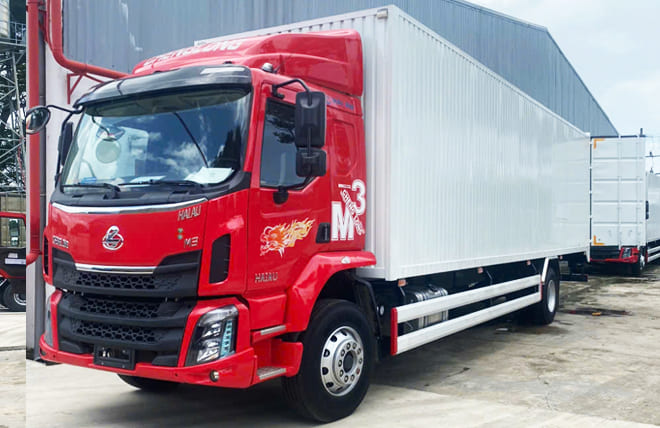 Lựa chọn Chenglong M3 4 Máy 220Hp cho kinh doanh vận tải