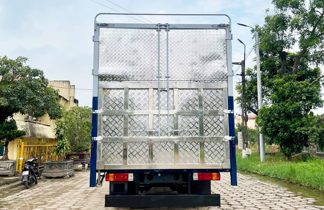Kết cấu thùng hướng đến thao tác bốc xếp nhanh