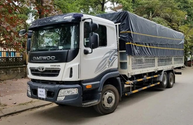 Hình 3: Xe Tải 3 Chân Daewoo 15 Tấn