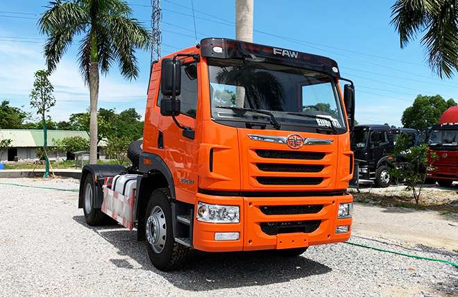 Hình 3: Xe Đầu Kéo 1 Cầu Faw 260Hp