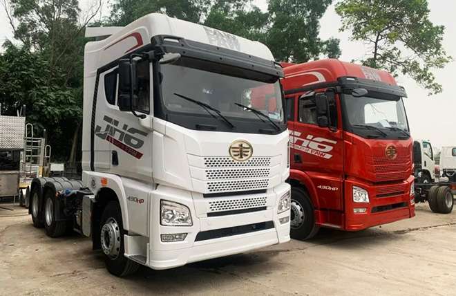 Hình 3: Xe Đầu Kéo Faw JH6 430Hp 