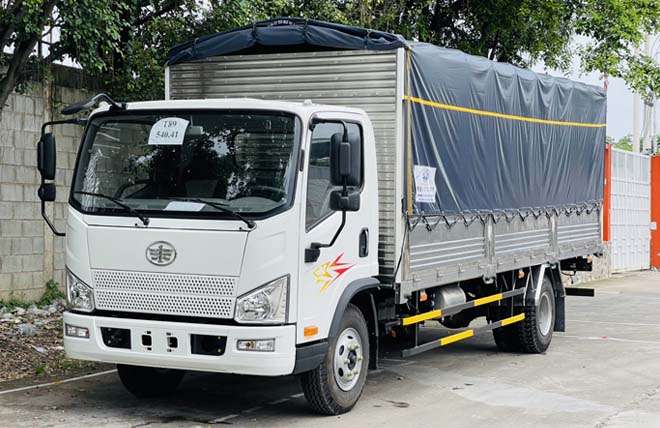 Hình 3: Xe Tải Faw 6.5 Tấn