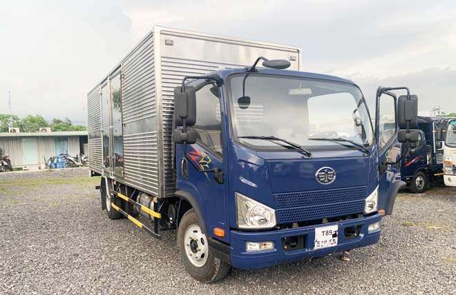 Hình 4: Xe Tải Faw 6.5 Tấn