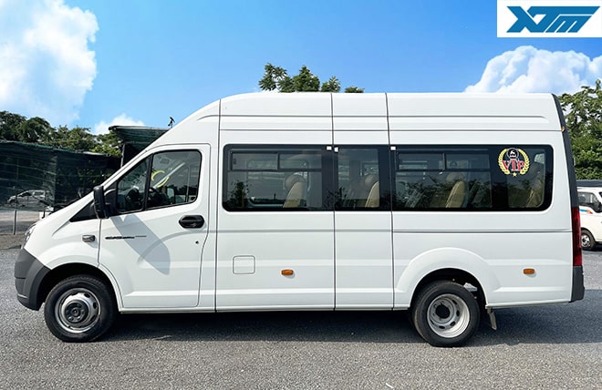 Hình 2: Xe GAZelle Next Limousine 10 Chỗ
