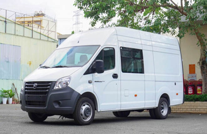 Hình 2: Xe Tải Van GAZelle Next 6 Chỗ 590kg