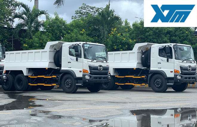 Hình 6: Xe Ben 3 Chân Hino FM