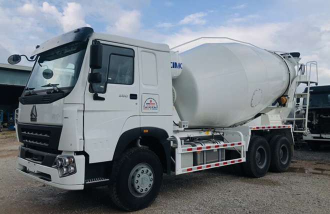 Hình 5: Xe Bồn Trộn Bê Tông Howo 12 Khối