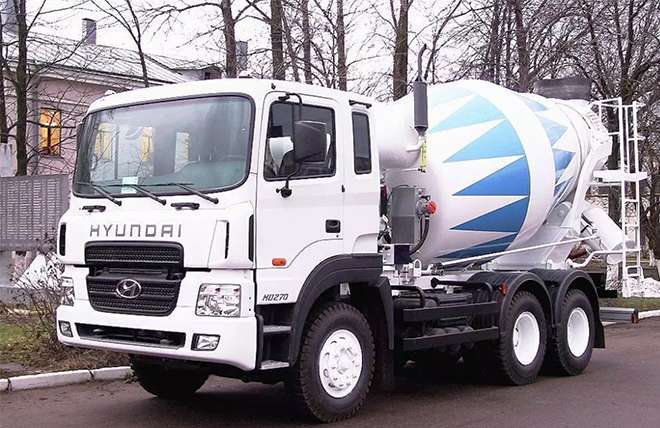 Hình 1: Xe Bồn Trộn Bê Tông Hyundai HD270 7 Khối