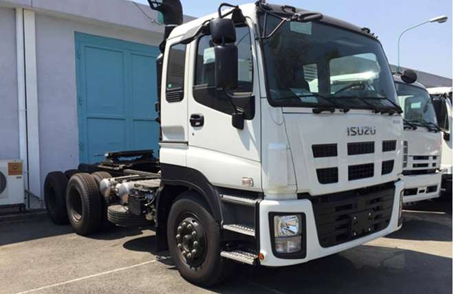 Hình 3: Đầu Kéo 1 Cầu Isuzu EXR 380Ps