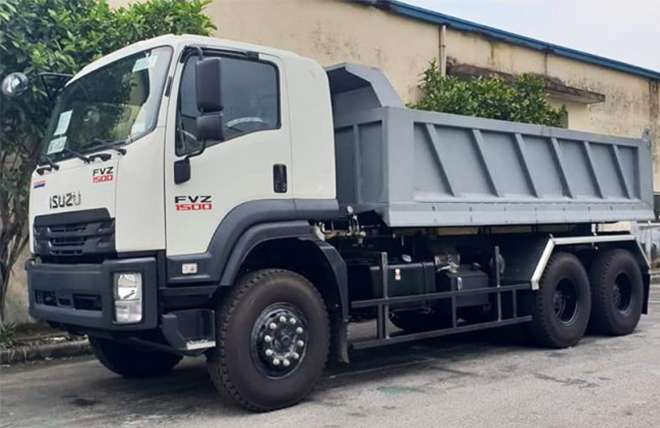 Hình 2: Xe Ben 3 Chân Isuzu FVZ