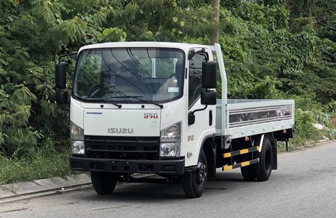 Hình 3: Xe Tải Isuzu QKR270 2.5 Tấn