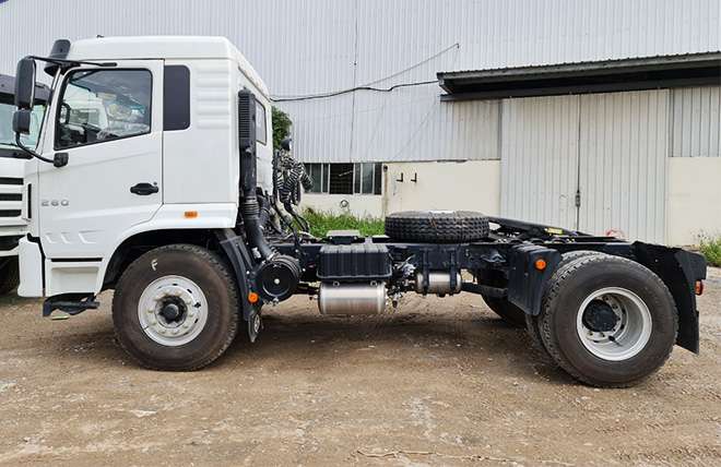 Hình 3: Đầu Kéo 1 Cầu Iveco Hongyan 280Hp