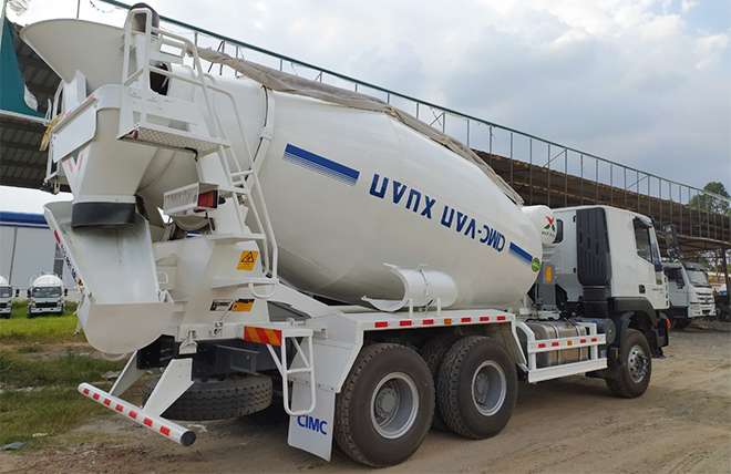Hình 5: Xe Bồn Trộn Bê Tông Iveco Hongyan 10 Khối