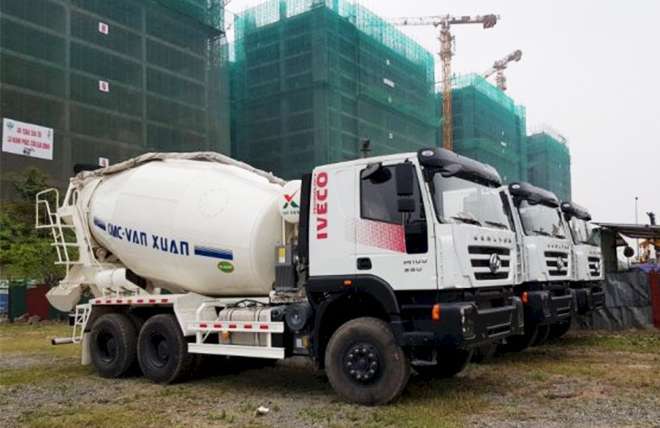 Hình 5: Xe Bồn Trộn Bê Tông Iveco Hongyan 12 Khối