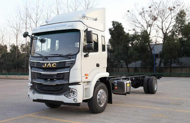 Hình 2: Xe Tải 2 Chân 8 Tấn JAC A5