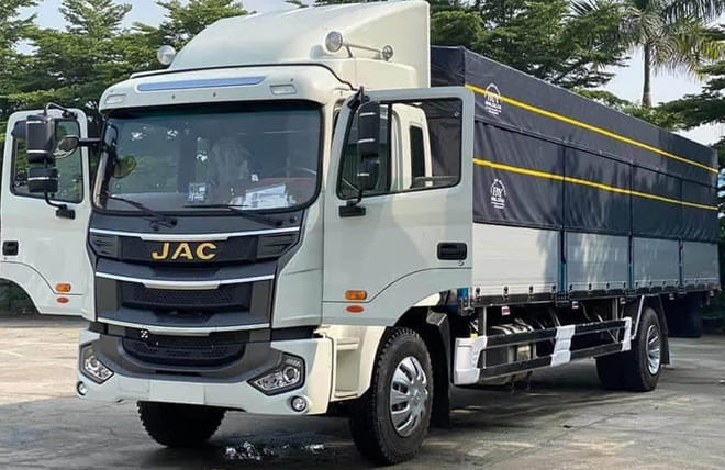 Hình 3: Xe Tải 2 Chân 8 Tấn JAC A5
